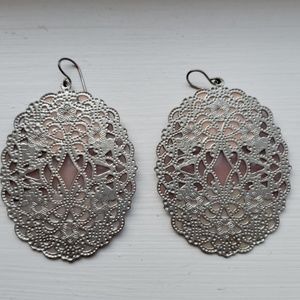Silver filigree earrings